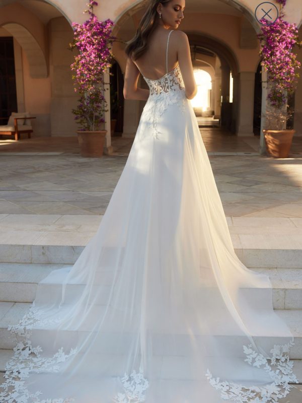 robe de mariée bohème dax dos nu dentelle traîne élégante fluide