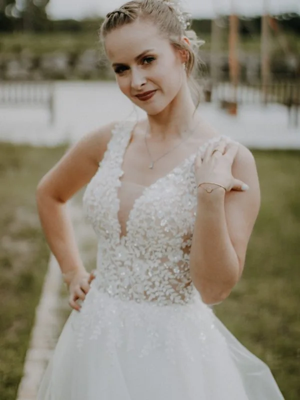 Robe de mariée Jasmin trapèze romantique dentelle – Maison Preciosa Dax