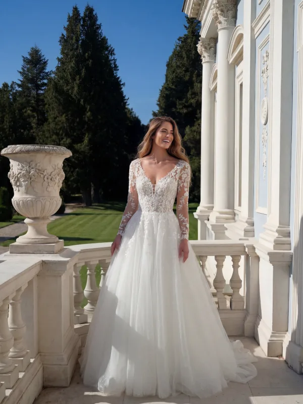 Robe de mariée princesse Dacy – A-line à manches dentelle – Maison Preciosa, boutique mariage à Dax (Landes)