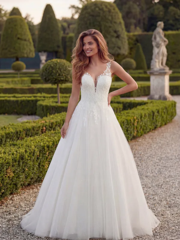 Robe de mariée princesse Daris – A-line en tulle pailleté – Maison Preciosa, boutique mariage à Dax (Landes)