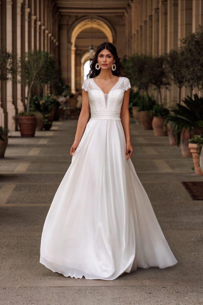 Robe de mariée Heucate vue de face – Maison Preciosa Dax