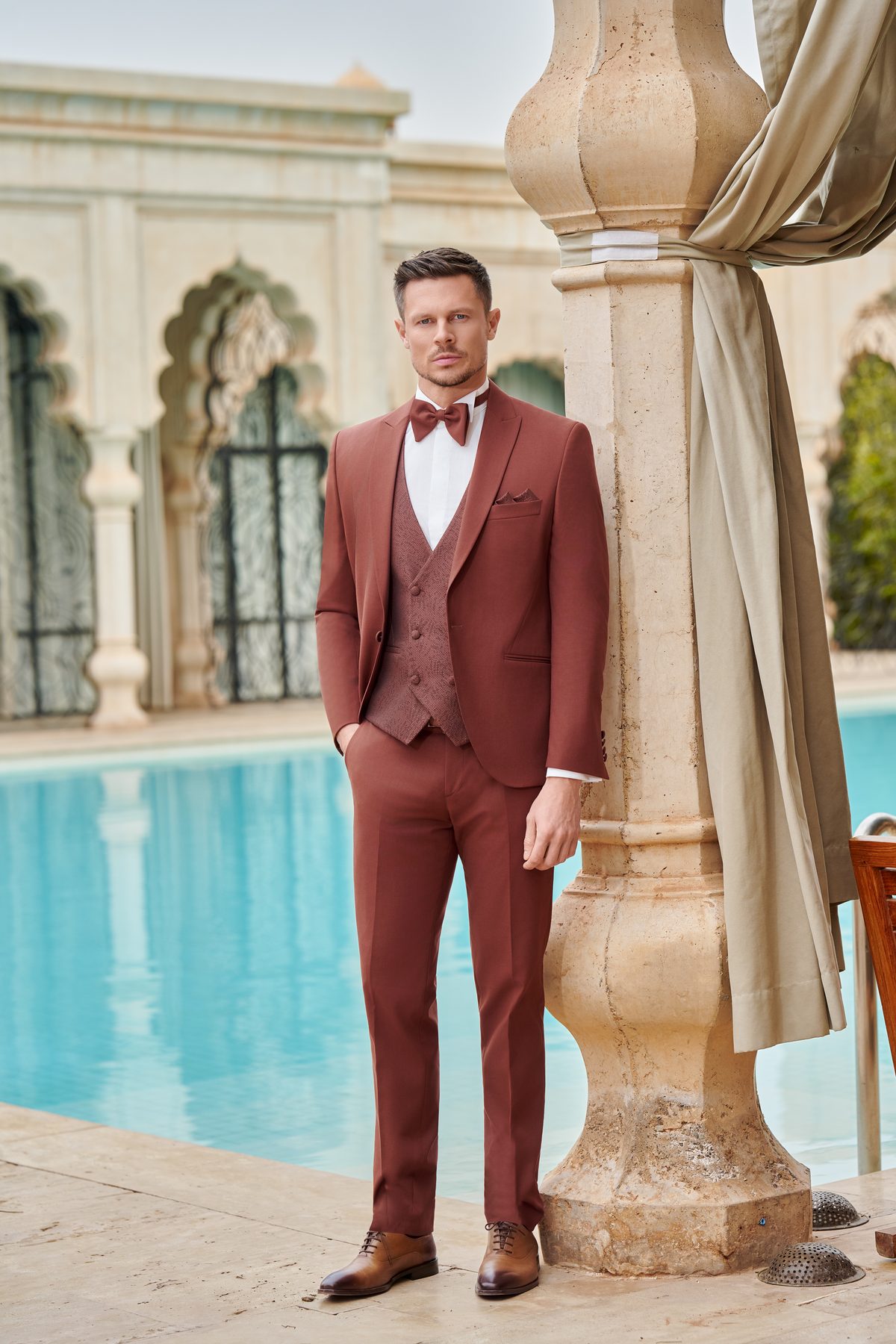 Costume de mariage homme terracotta brique Côme 2 Costume homme brique Côme mariage – Maison Preciosa Dax
